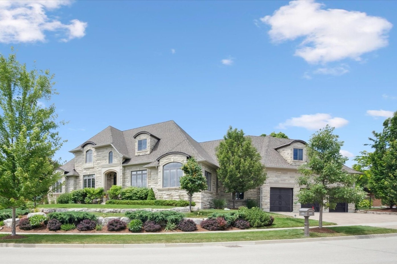 253 RIVER BIRCH STREET, KITCHENER - $3,299,900