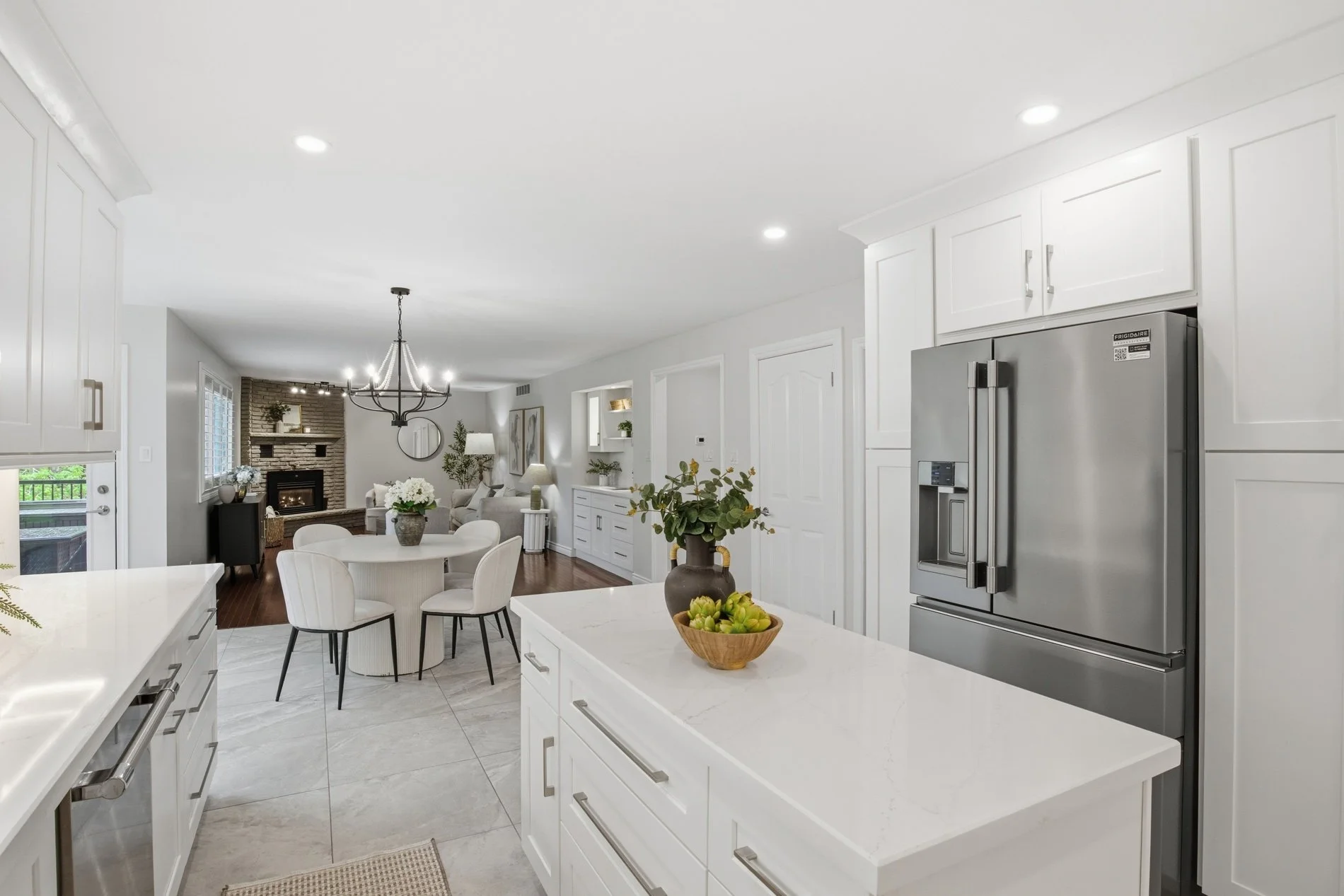 30_20 huntingdale pl- 023.jpg