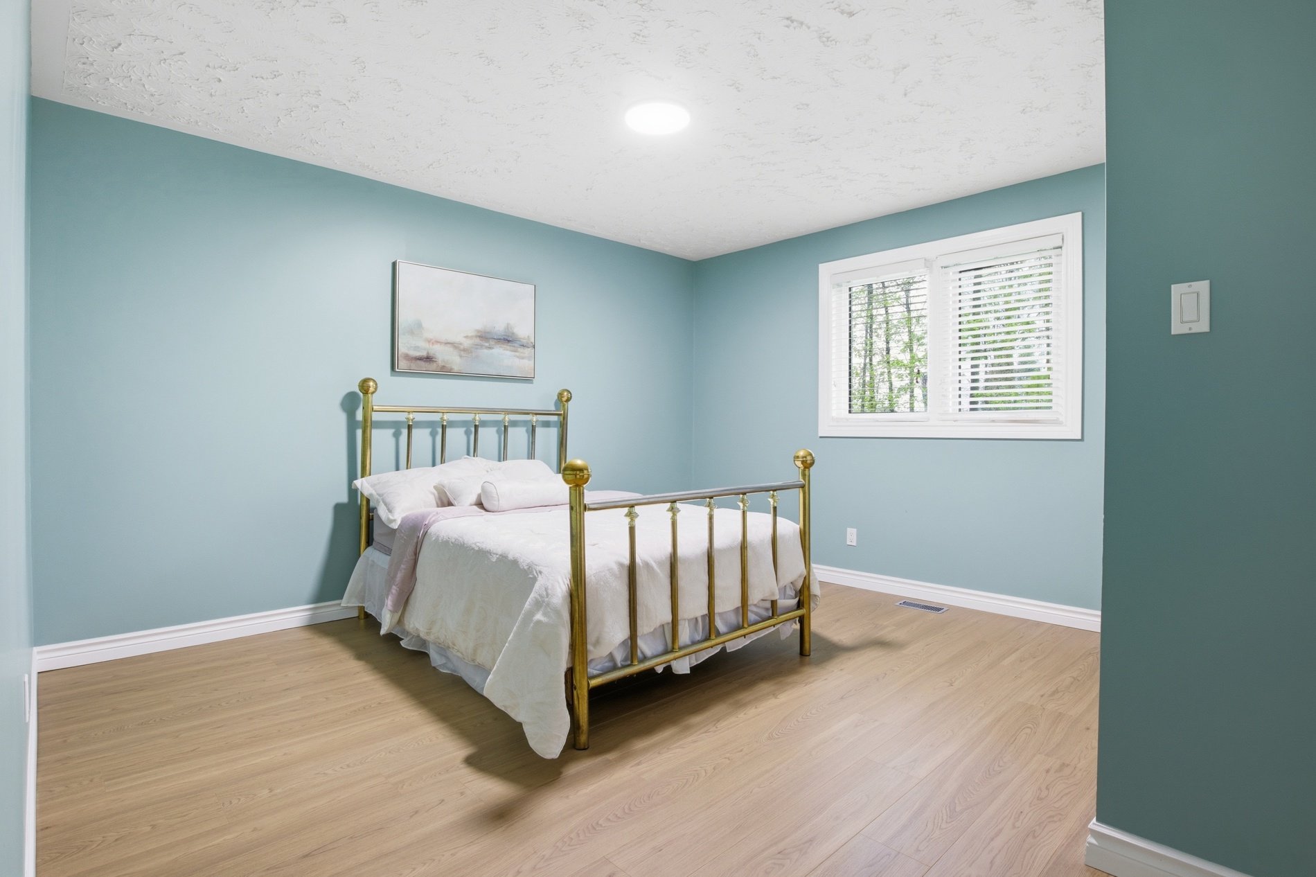 61_20 huntingdale pl- 049.jpg