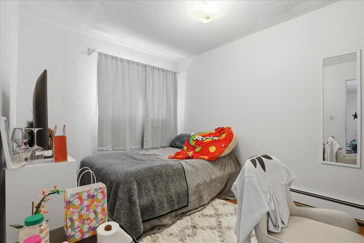 32-Unit 3 - upper level -0238.jpg