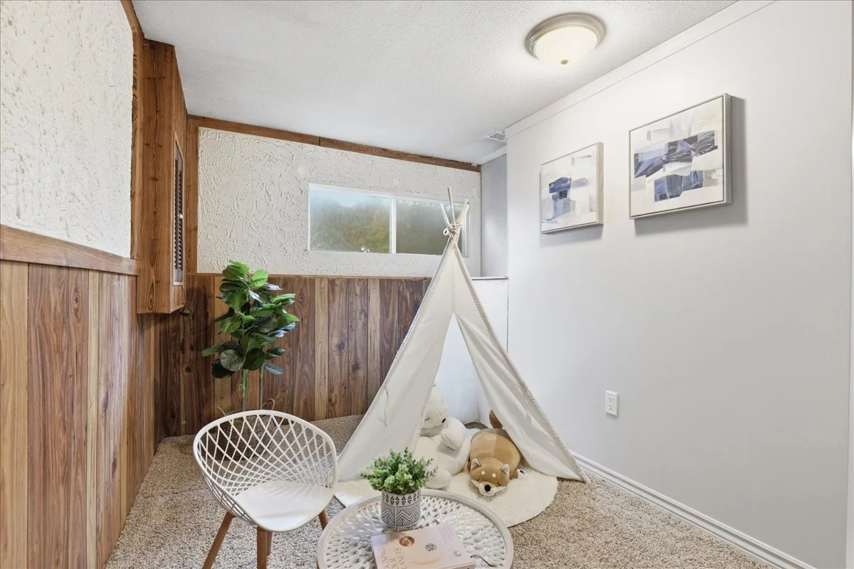 31-105 White Pine Cres 5G5A1354.jpg