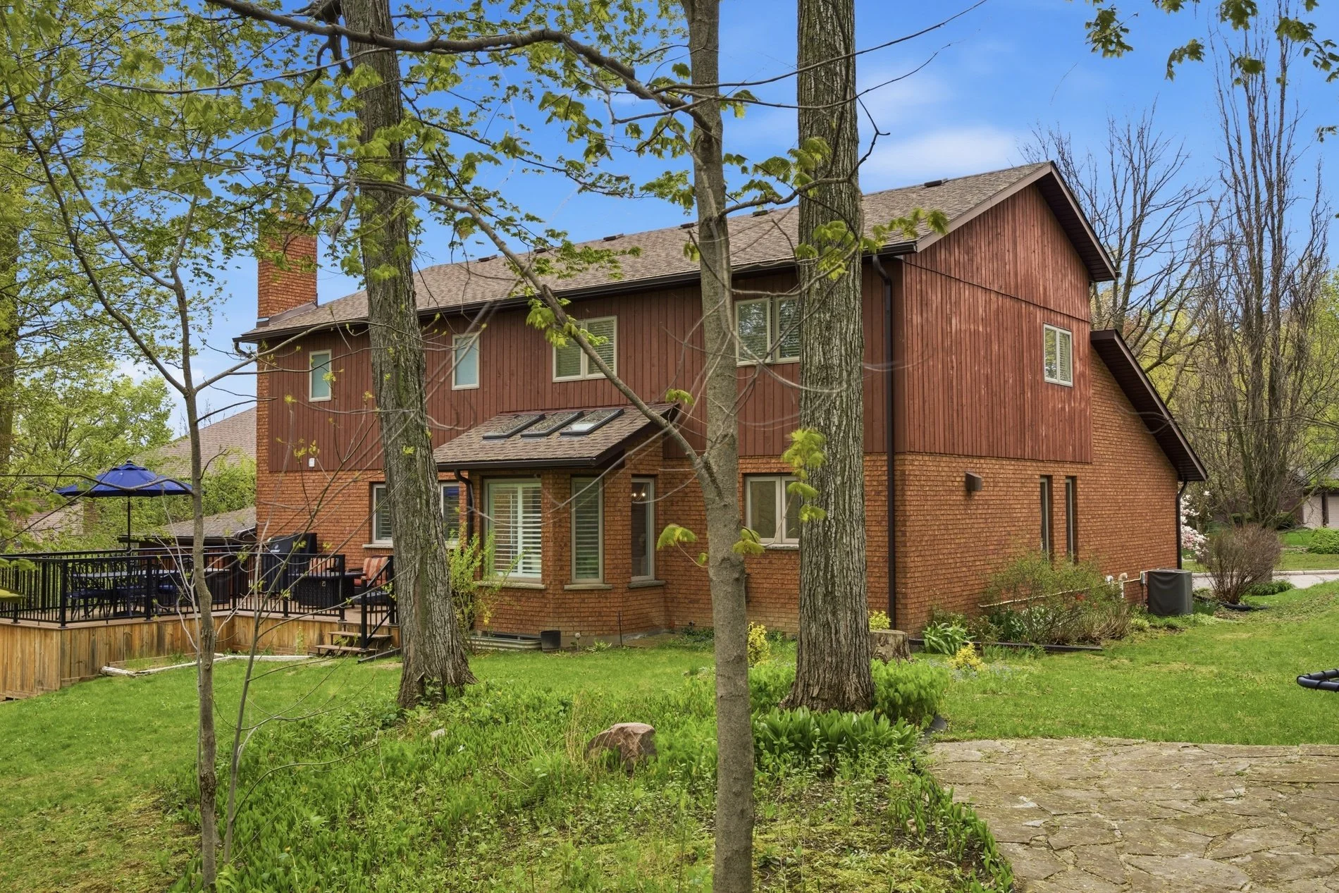 79_20 huntingdale pl- 067.jpg