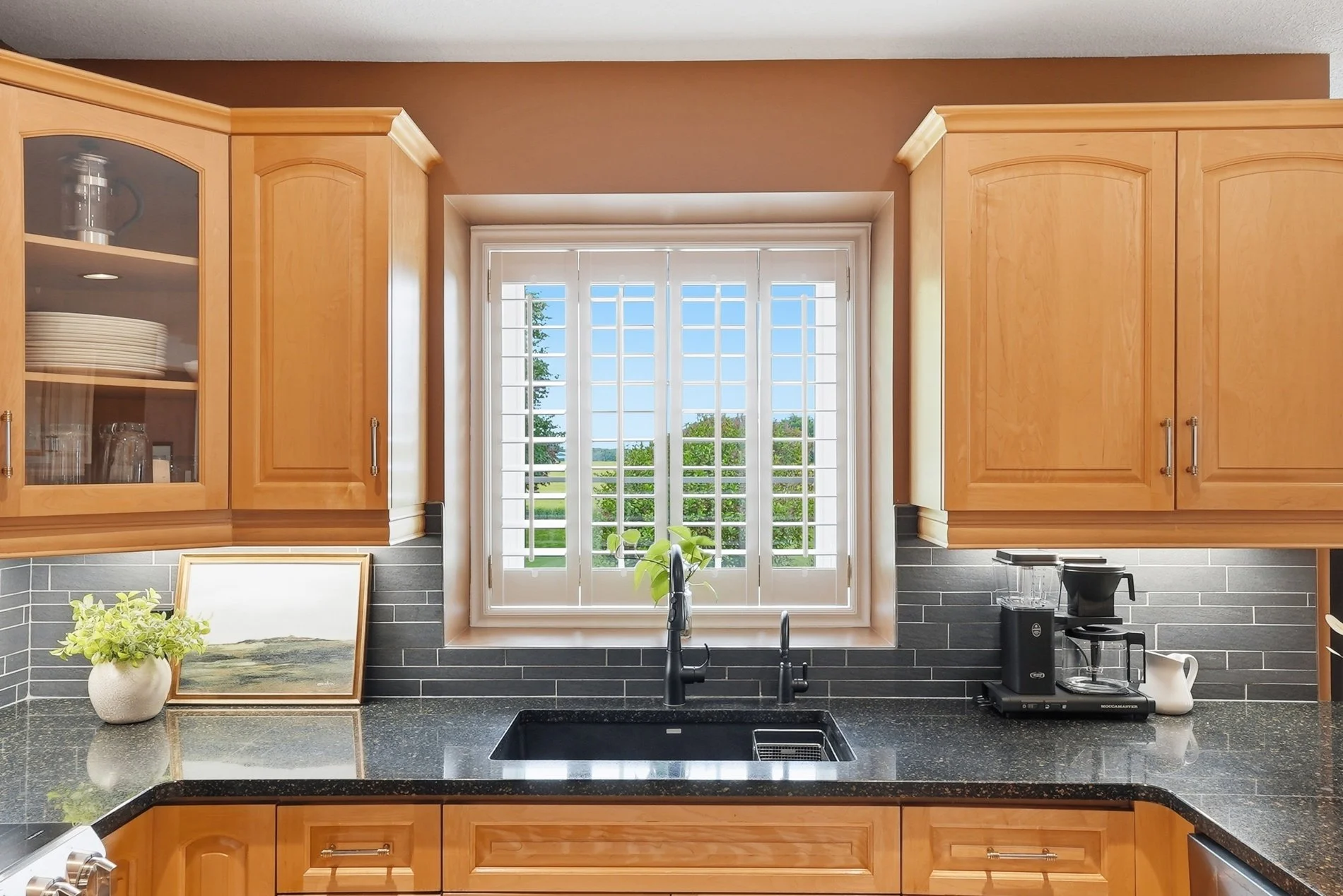 30_36 weberlyn crescent- 023.jpg