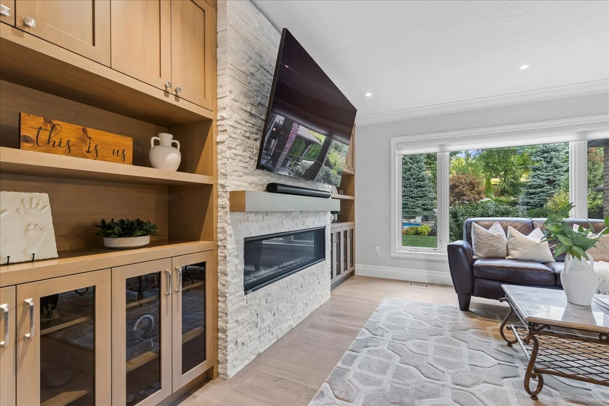 26-237 River Birch Int-5754.jpg