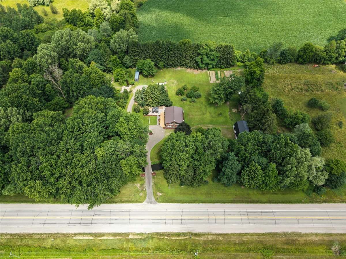 66-927405 Oxford Rd 8 aerial --8.jpg