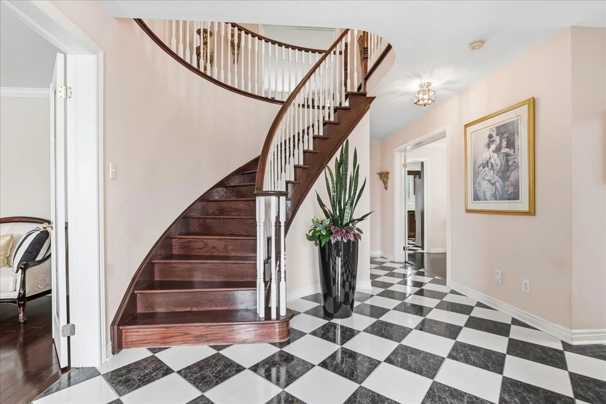 08-54 Woodcrest Crt -0652.jpg