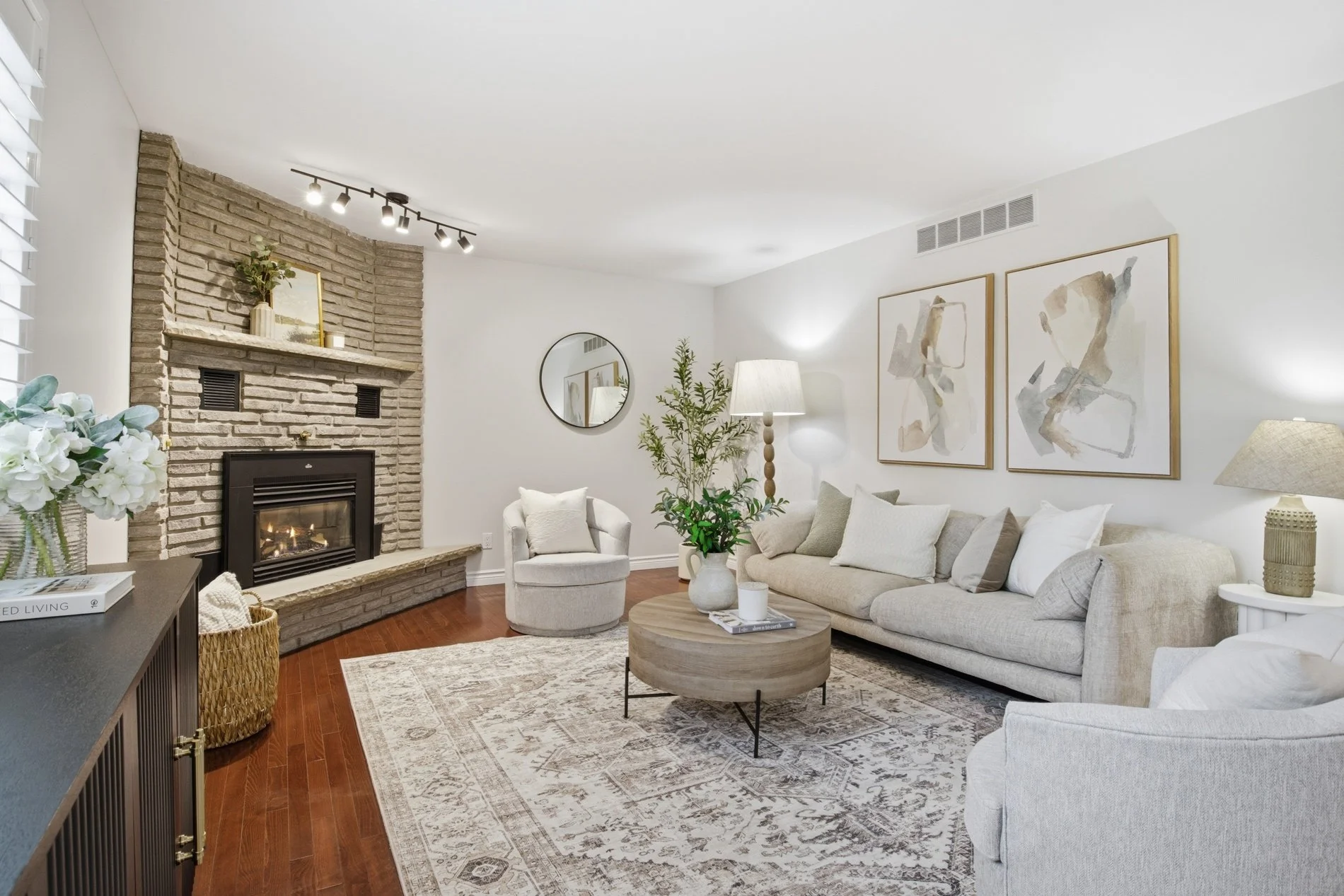 37_20 huntingdale pl- 028.jpg