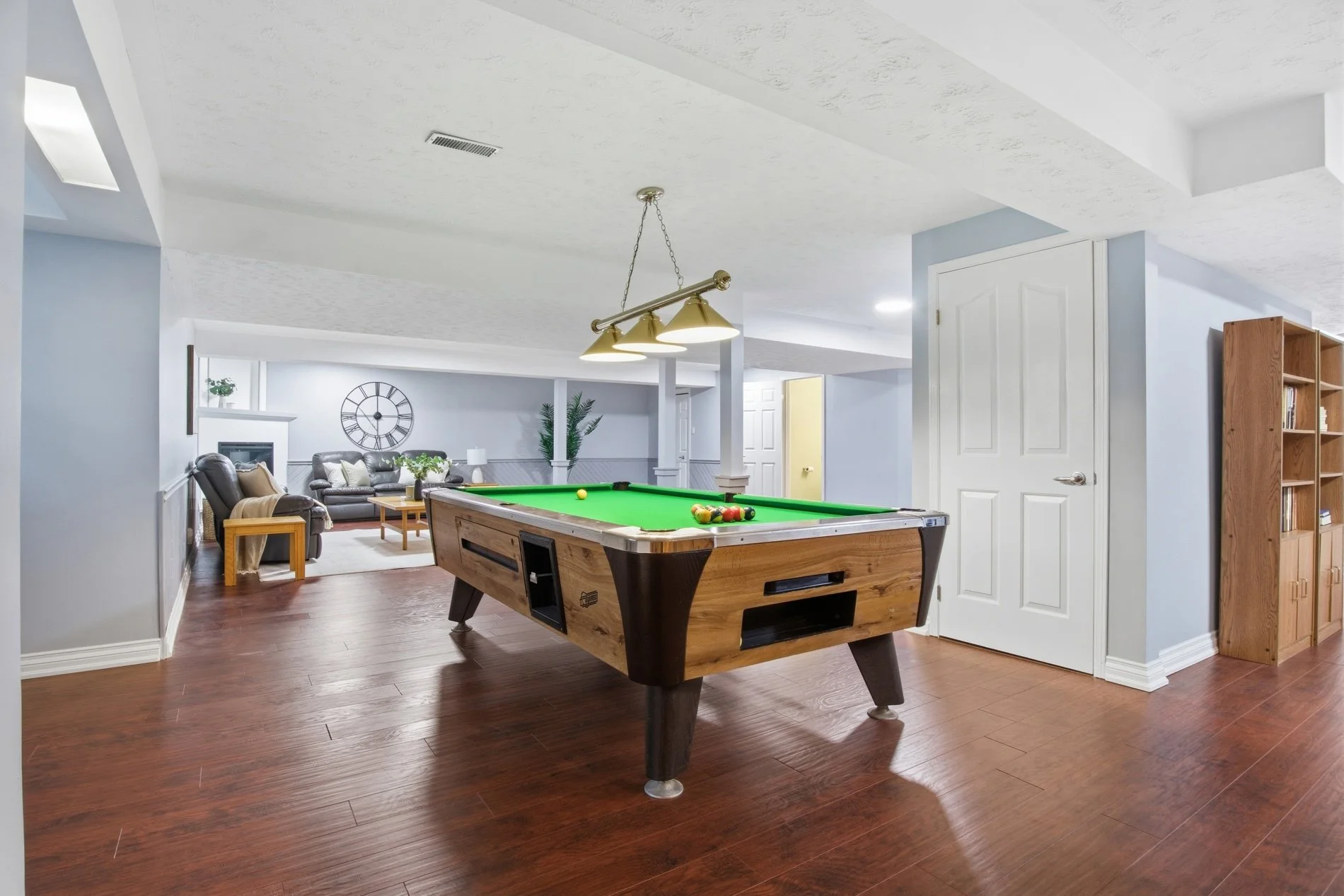 69_20 huntingdale pl- 057.jpg