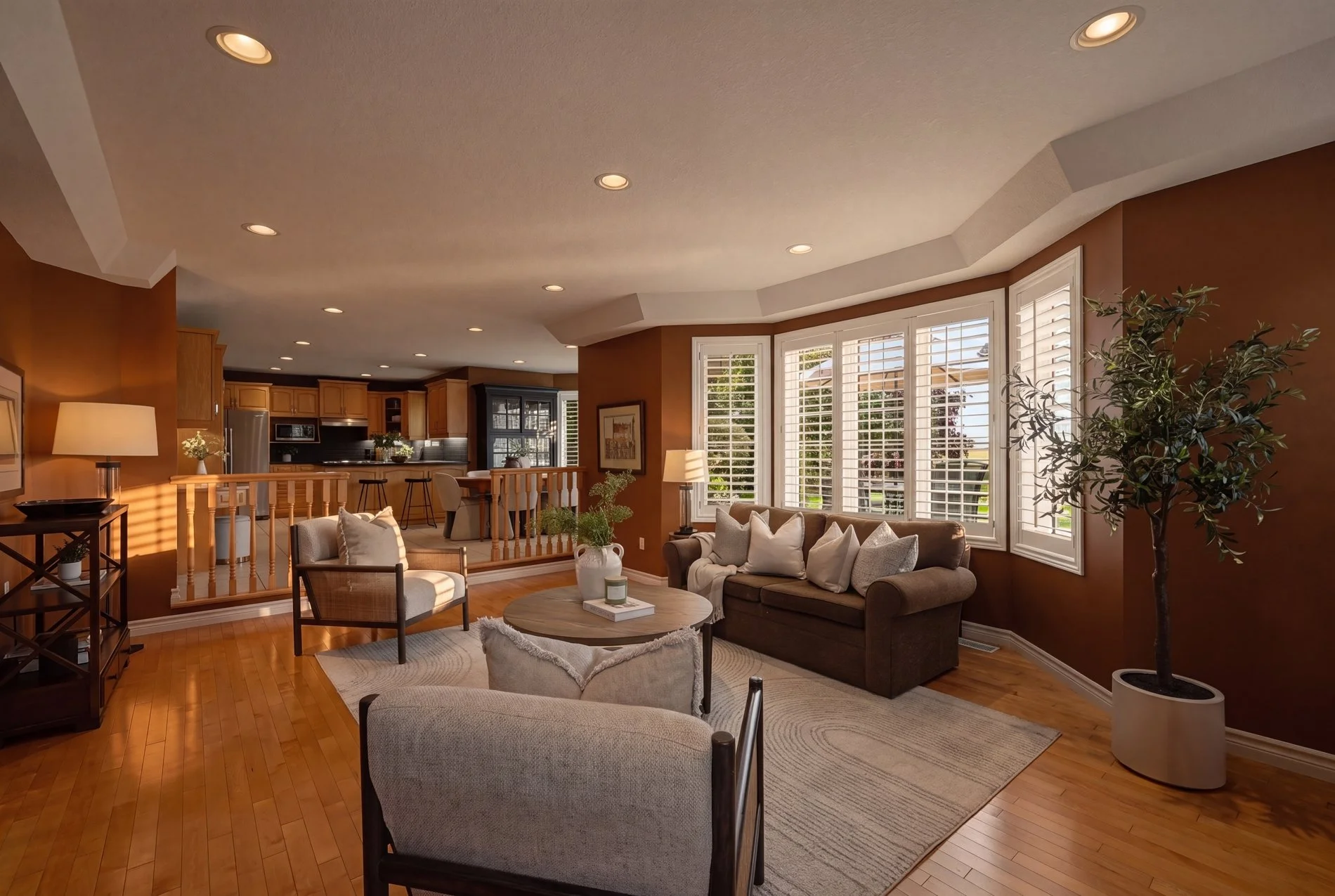 23_36 weberlyn crescent- 018 a & d lighting edit.jpg