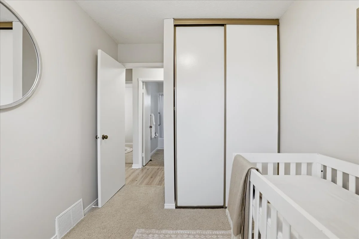 18-105 White Pine Cres 5G5A1312.jpg