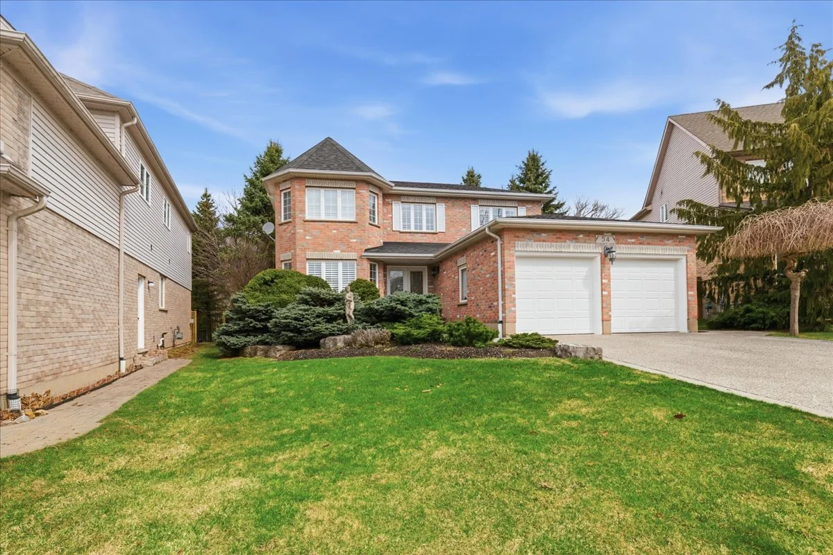 04-54 Woodcrest Crt -0616.jpg