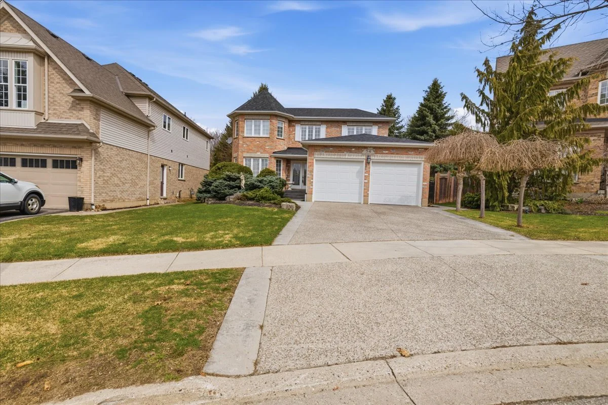 03-54 Woodcrest Crt -0613.jpg