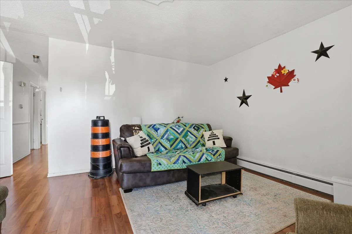 31-Unit 3 - upper level -0235.jpg