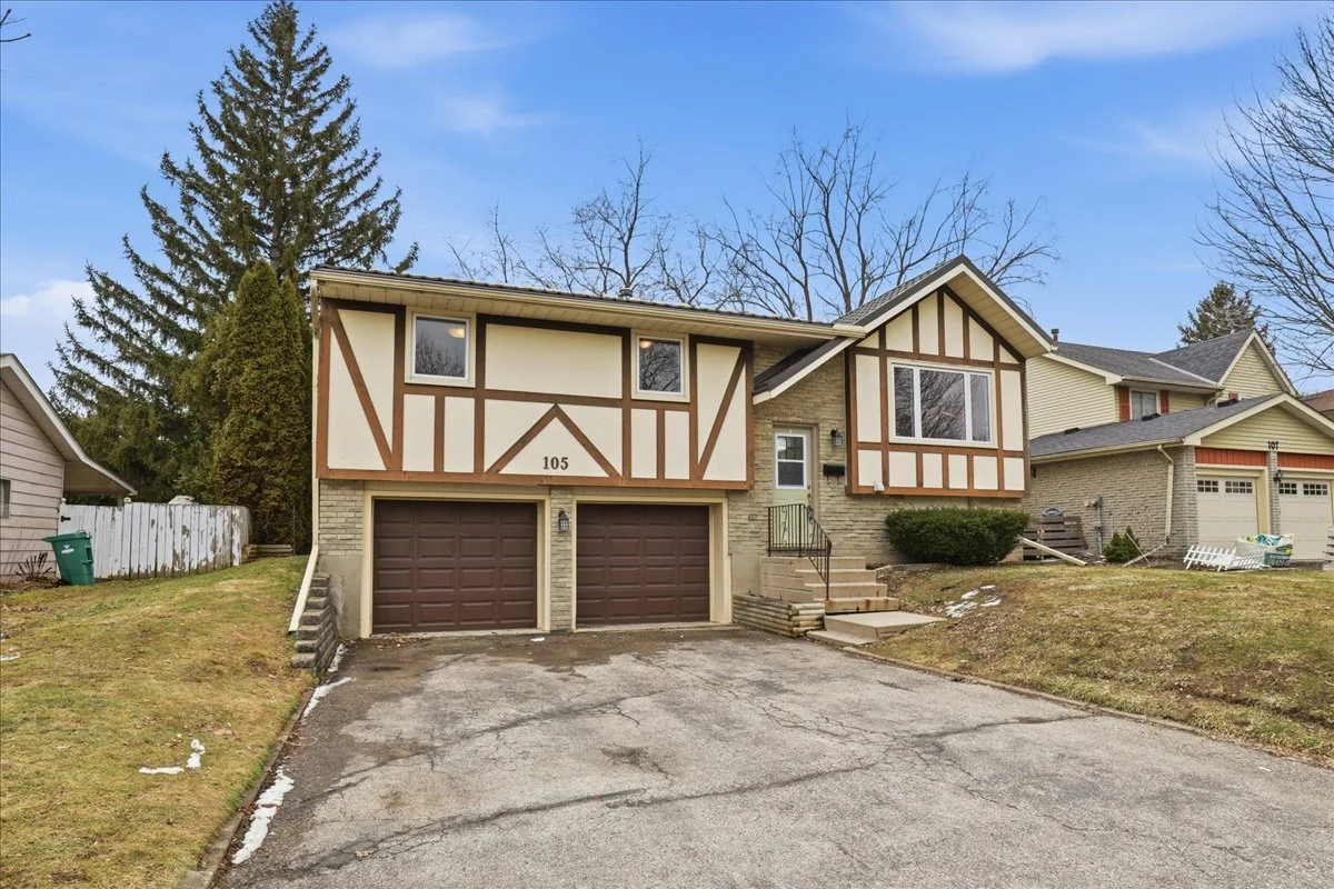 03-105 White Pine Cres 5G5A1261.jpg