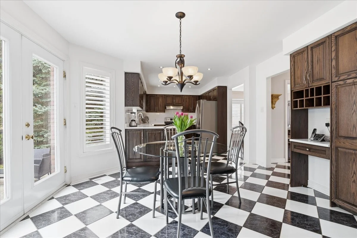 21-54 Woodcrest Crt -0691.jpg