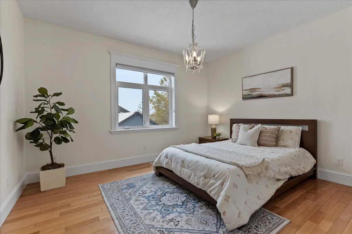 025-86 Canters Close Int-0063.jpg