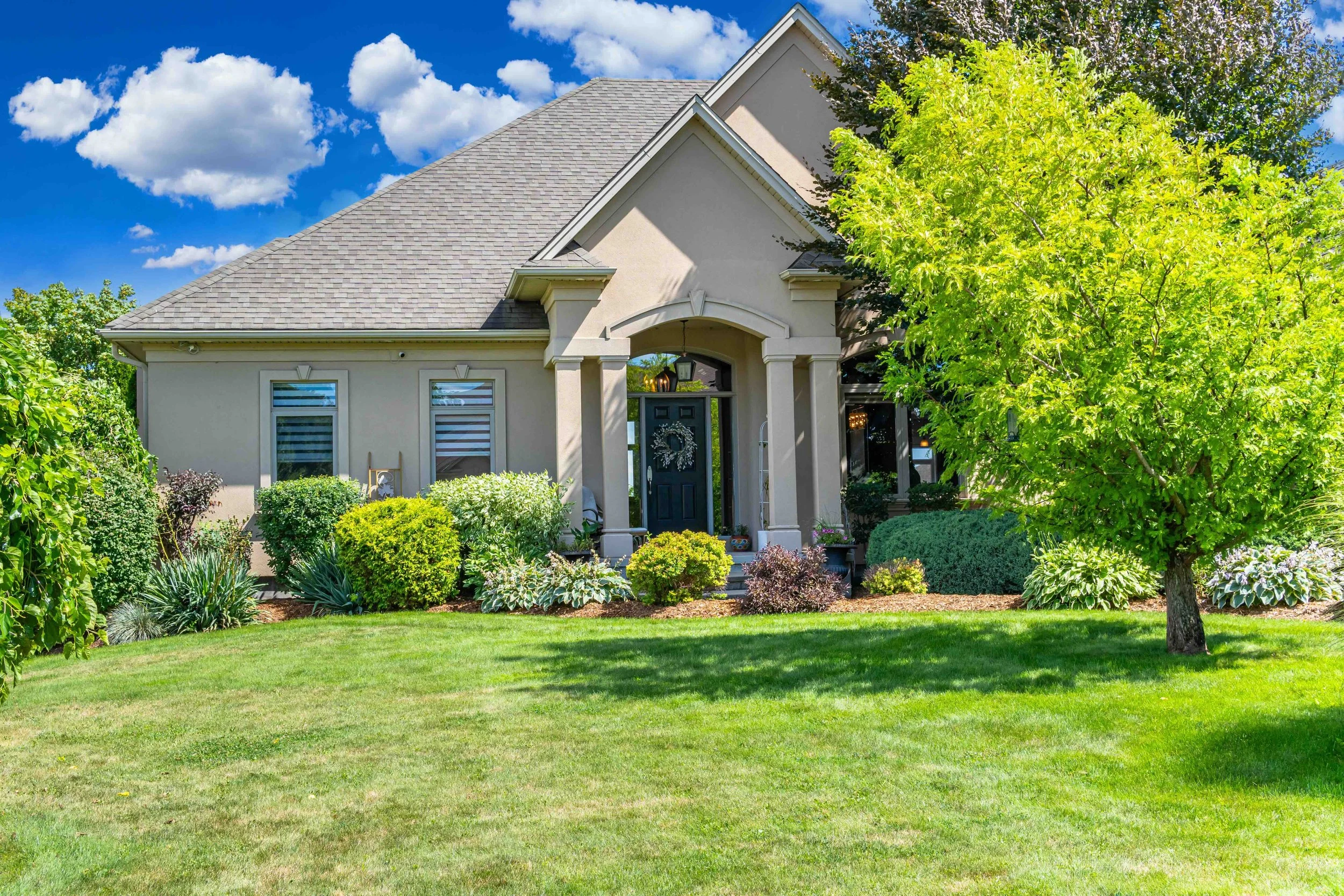 86 CANTERS CLOSE, KITCHENER - $2,599,000