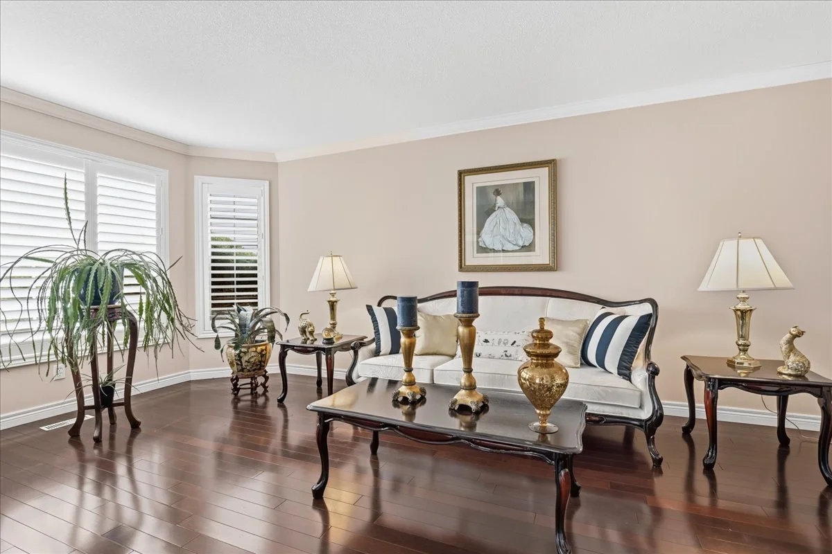 10-54 Woodcrest Crt -0658.jpg