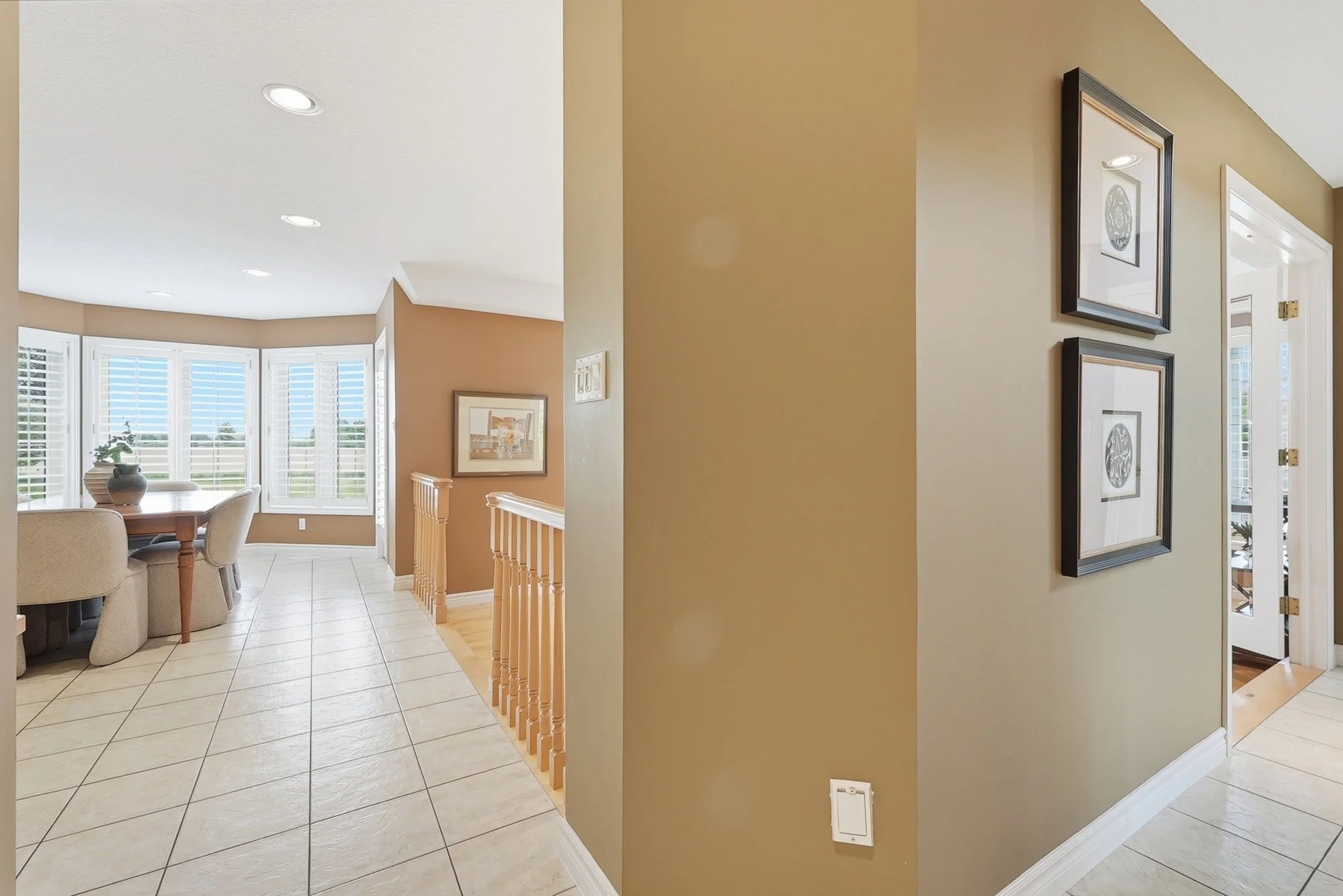 33_36 weberlyn crescent- 025.jpg