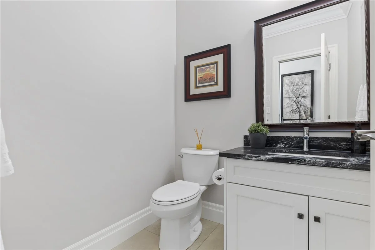 30-237 River Birch Int-5772.jpg