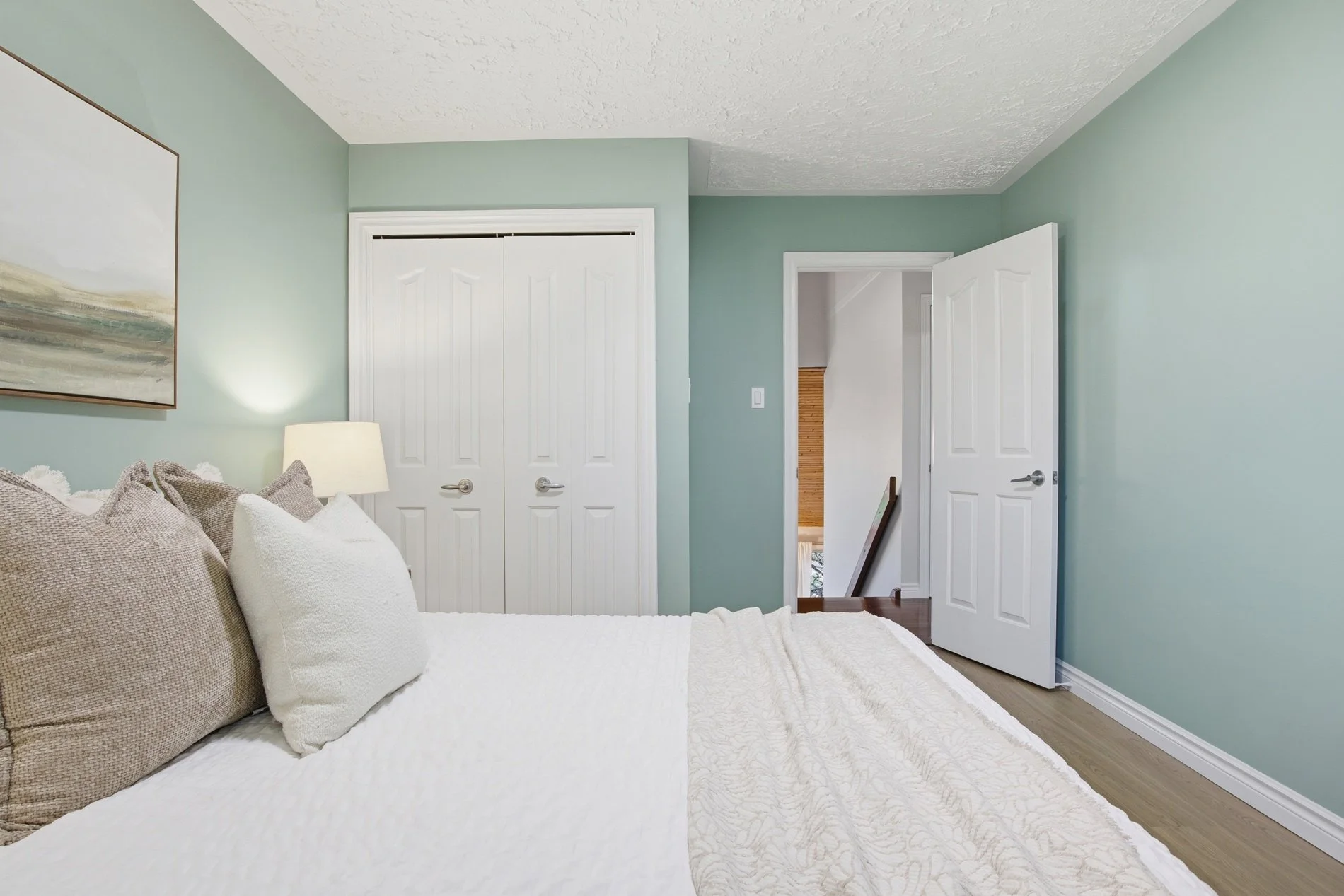 58_20 huntingdale pl- 046.jpg