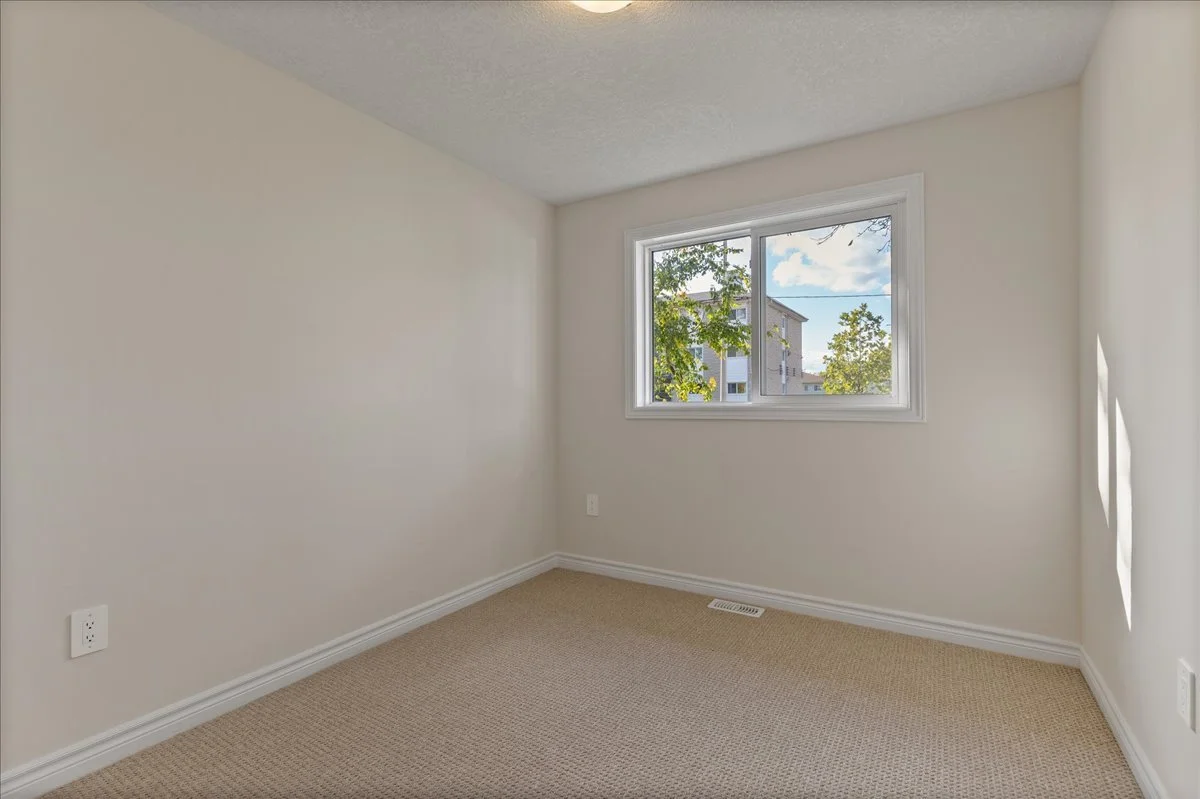 15-111 Second Ave Int-0390.jpg