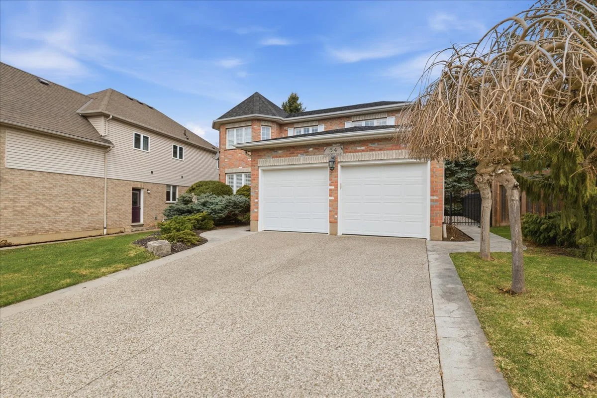 05-54 Woodcrest Crt -0619.jpg