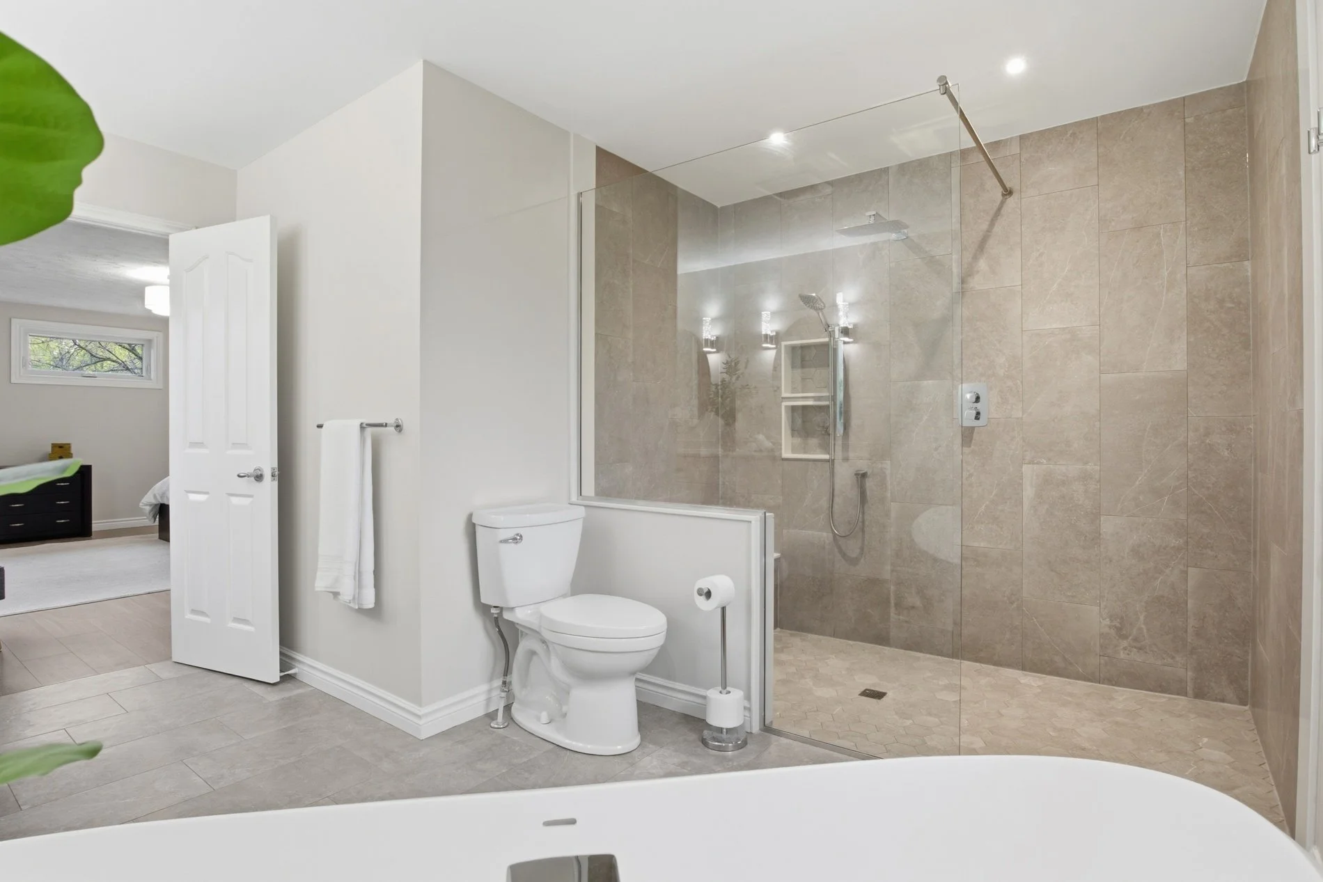 55_20 huntingdale pl- 044.jpg