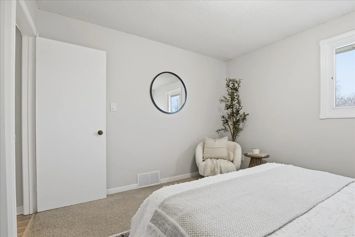 21-105 White Pine Cres 5G5A1321.jpg