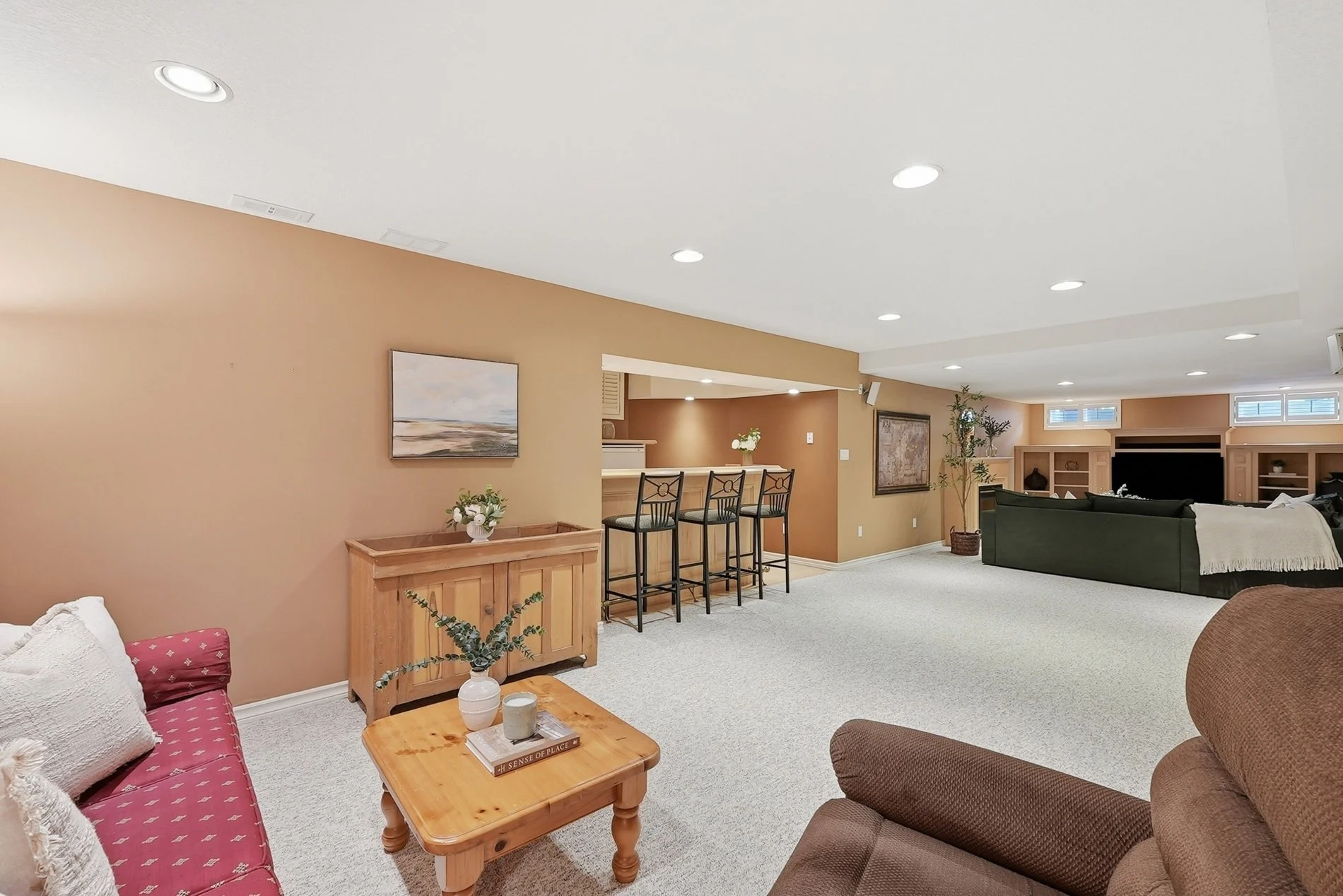 62_36 weberlyn crescent- 050.jpg