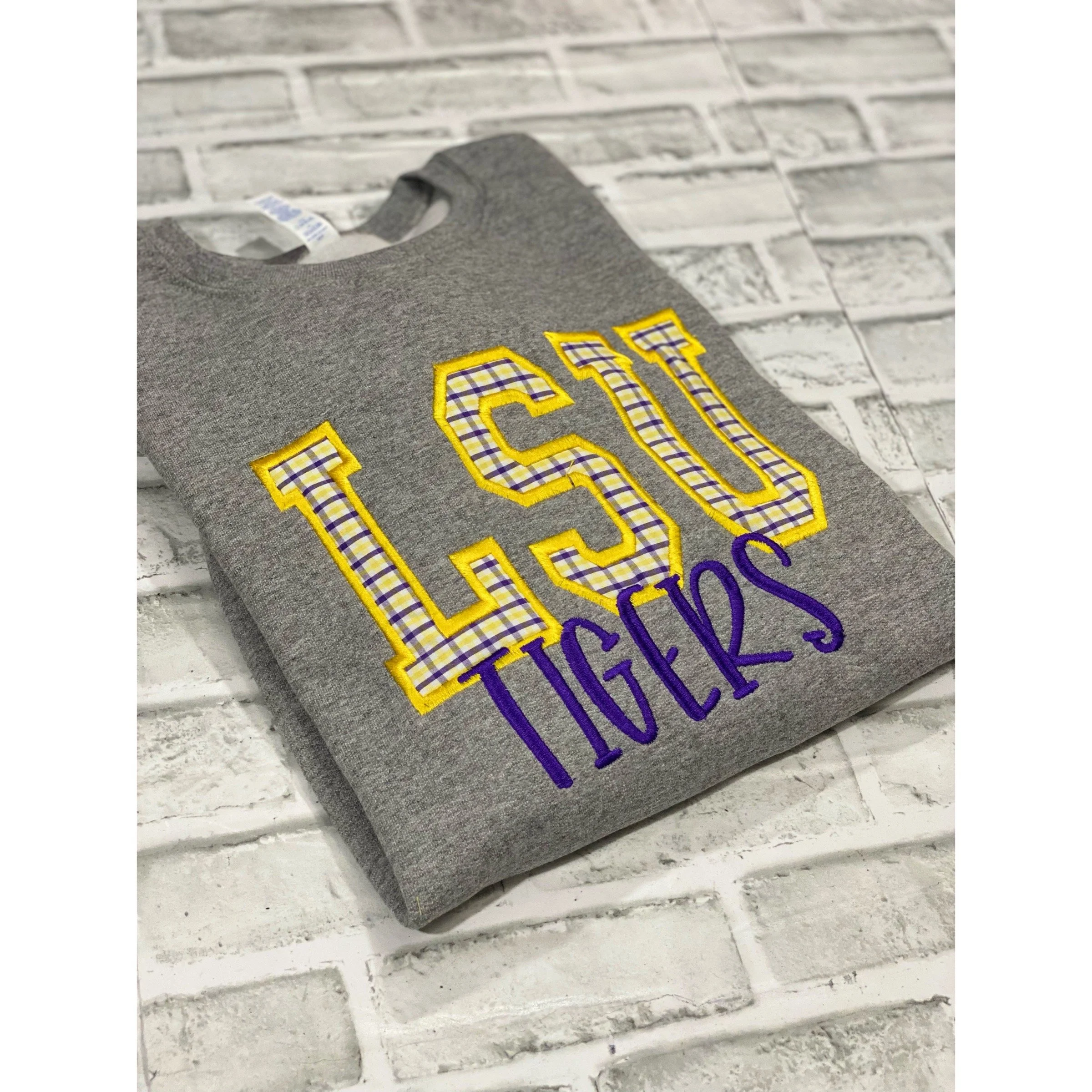 LSU tigers (plaid applique)