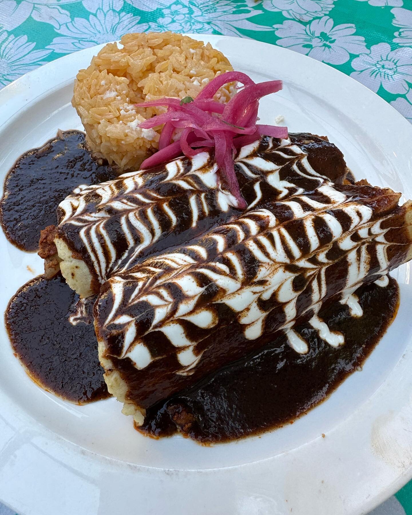 Our trip to Oaxaca in April 2020 did not happen for obvious reasons. #covid  I&rsquo;m thankful that we can find the delicious food of Oaxaca in San Francisco though. Finally checked out @donaji_tamalitos and it did not disappoint! And hopefully, one