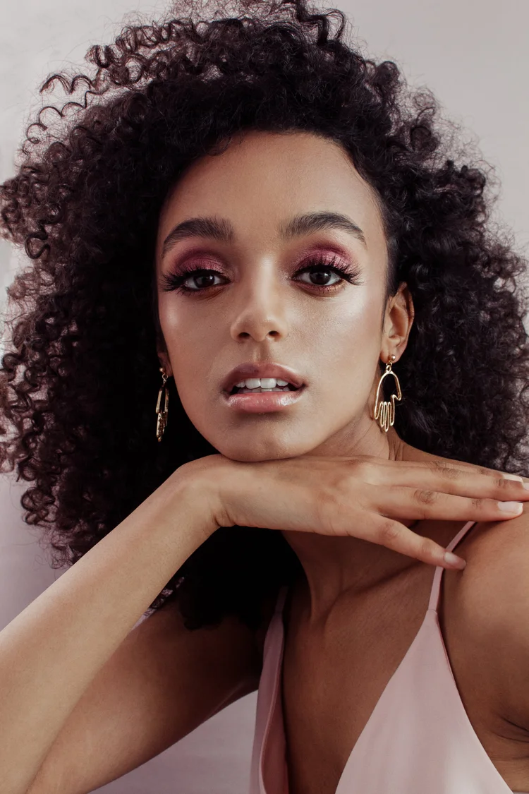 Beauty — photography by Marcelle Adrianna