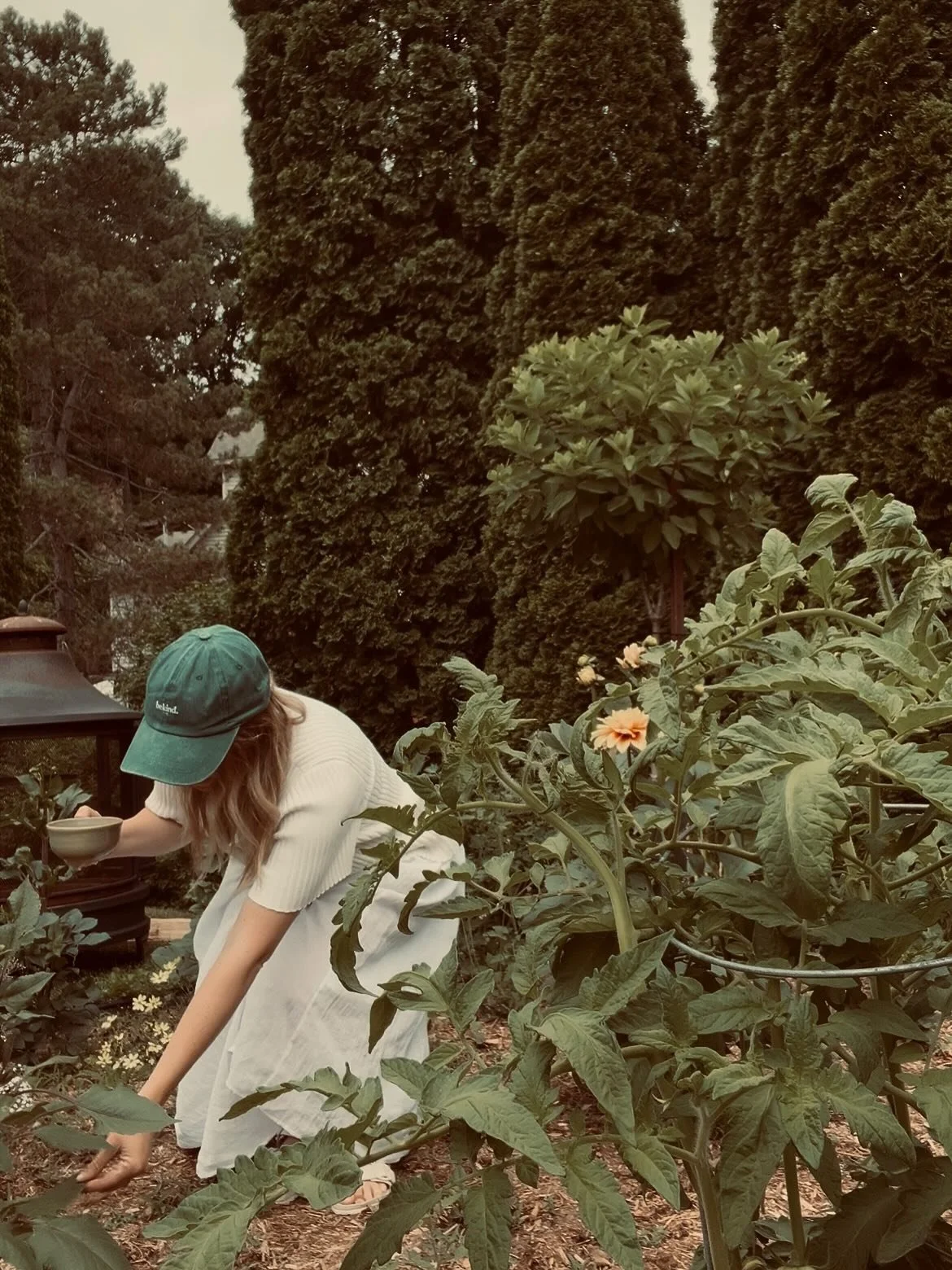 A girl and her garden &ndash; a love story.

On Summer Fridays, the studio rests. I&rsquo;ve let our clients and trade partners know that each Friday through July and August we&rsquo;re OOO. Personally, I trade floor plans for garden beds, and deadli