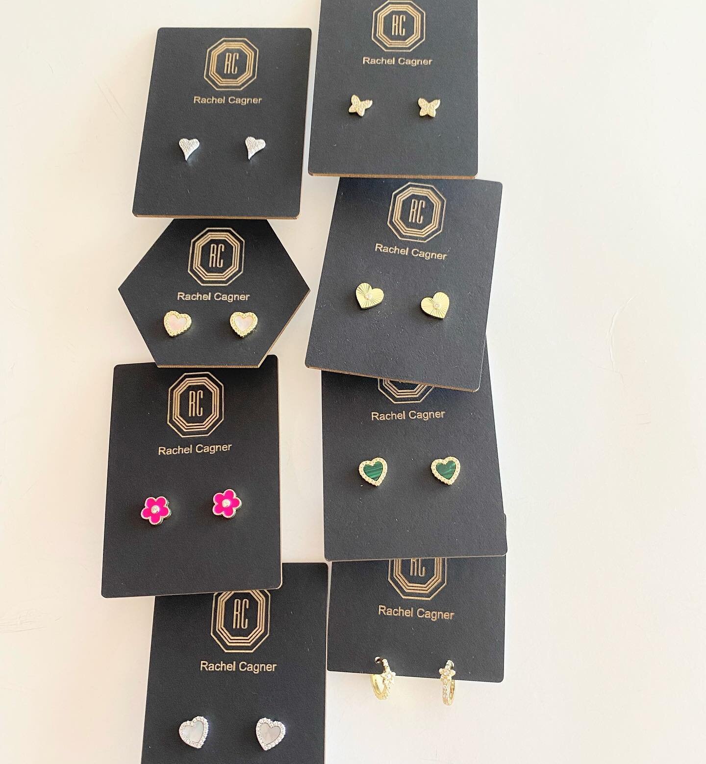 Lots of fun options, shop our exclusive earring collection ❤️❤️❤️❤️