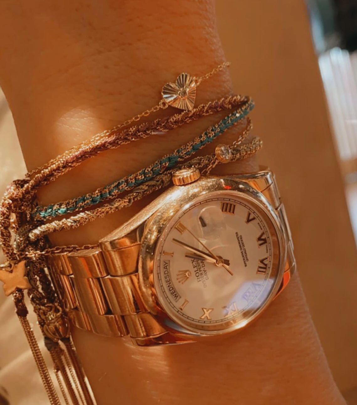 Perfect addition, gold heart bracelet, shop new arrivals!!! ❤️❤️❤️