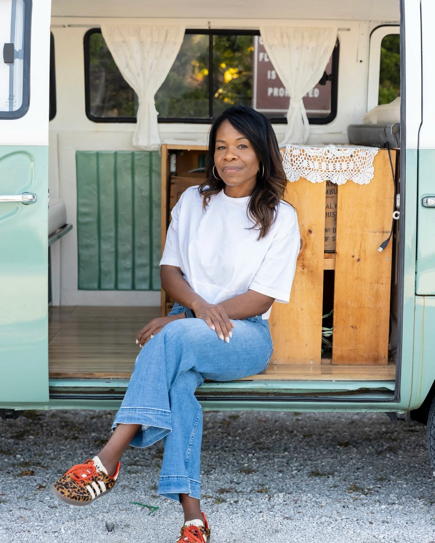 ✨Hi friends, I&rsquo;m Ann the face behind all the emails, late night timelines, prop shopping, and all things #LongBeachPhotoBus.✨
With the holidays here, I wanted to take a minute to reintroduce myself and send you all a little love. What started a