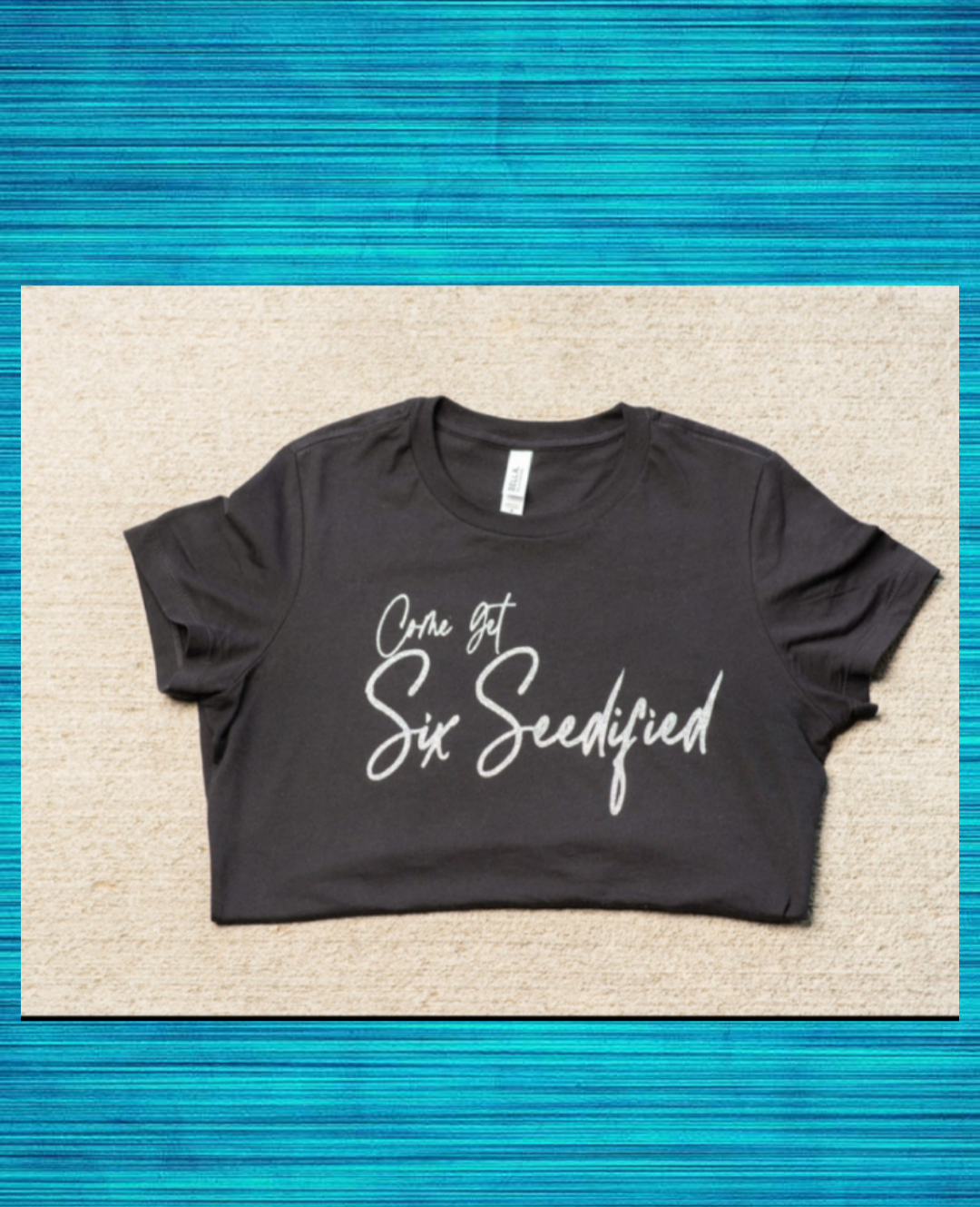 black tee.png