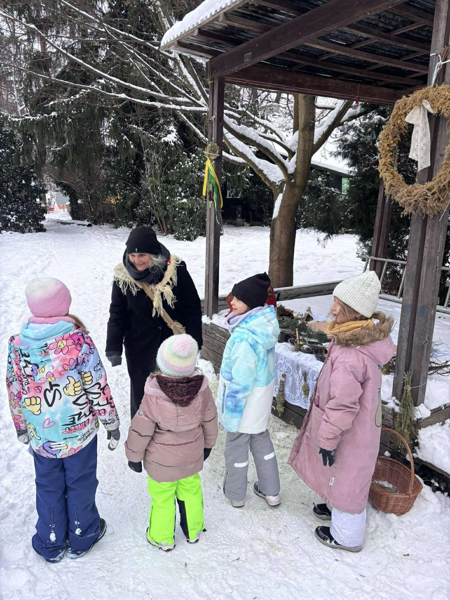 To był długo wyczekiwany dzień, kt&oacute;ry na długo zostanie w naszej pamięci. Og&oacute;lnopolskie obchody Święta Leśnych Rodzin pt. &bdquo;Baśniowy Las&rdquo; odbyły się w niezwykłej, miejsko-ogrodowej odsłonie, jako rodzinna gra terenowa, kt&oac