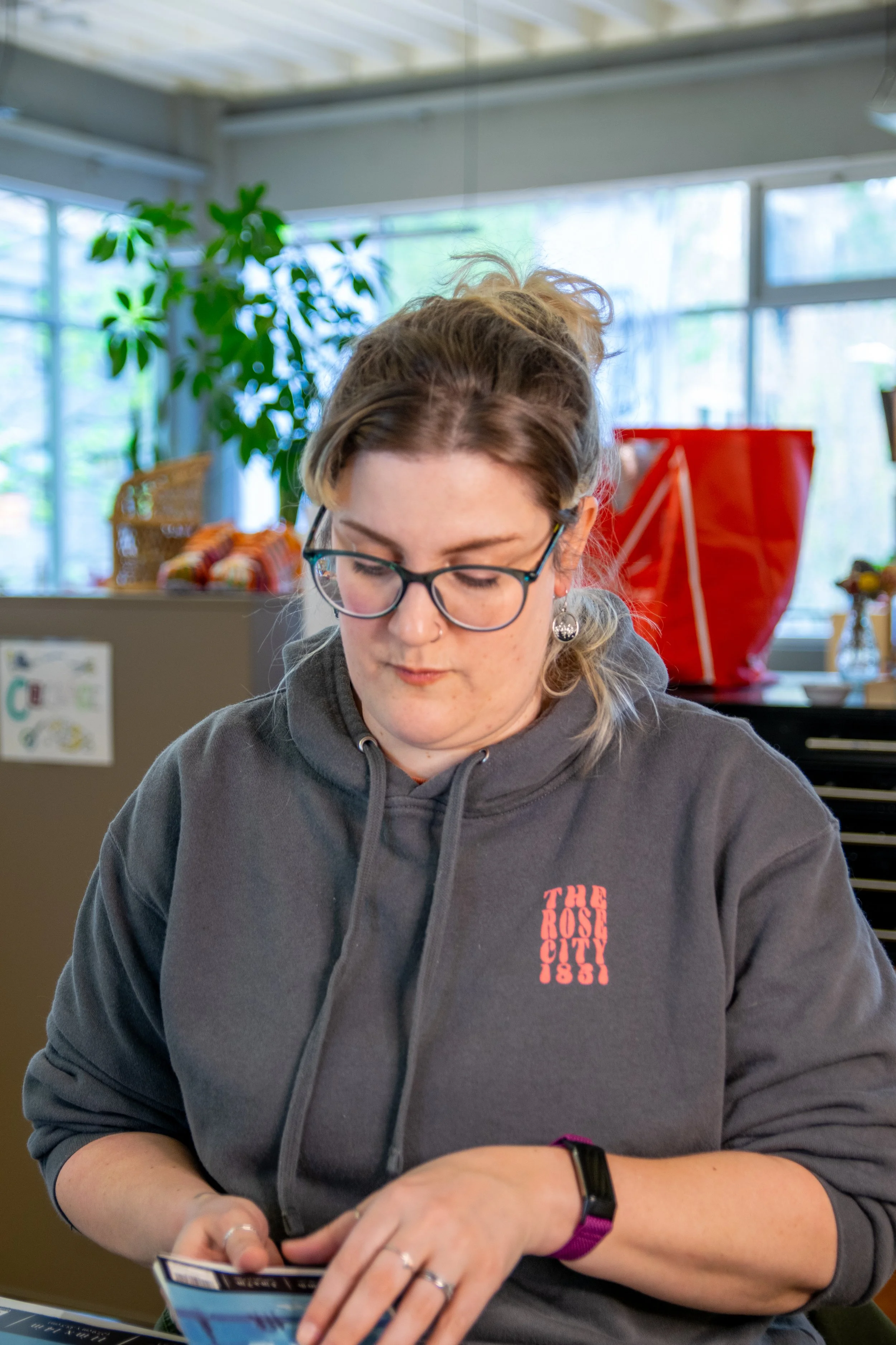 Kimi Ridenour Working