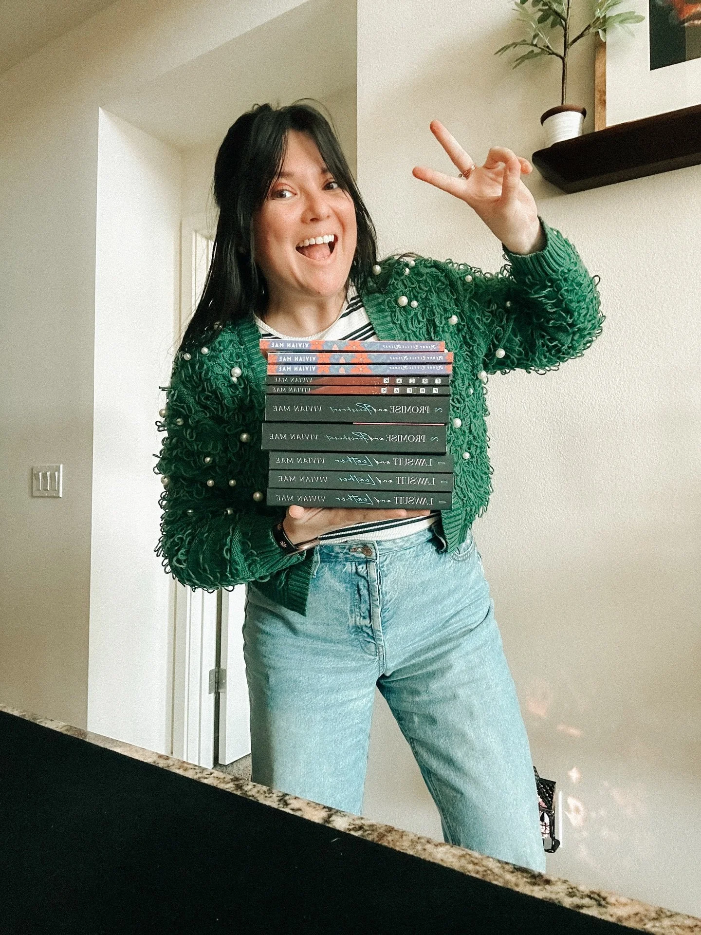 ✨cheers to my 12th bookstore✨

I&rsquo;m so freaking grateful to be able to work with so many talented indie bookstores that champion indie authors! I&rsquo;ve been receiving a few repeat bookstore orders as well, which honestly, makes my heart so ha