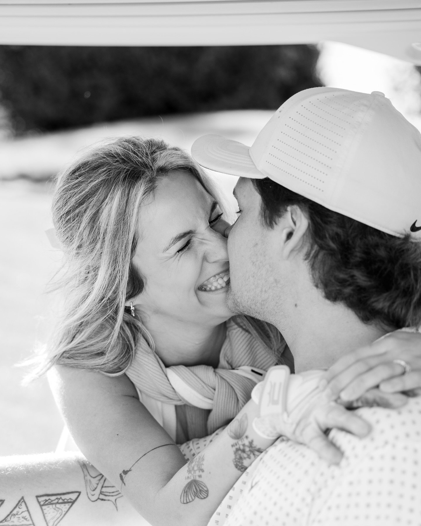 Love in black and white! 

#weddingphotographer #engagmentphotos #golf #blackandwhite #bridetobe2026