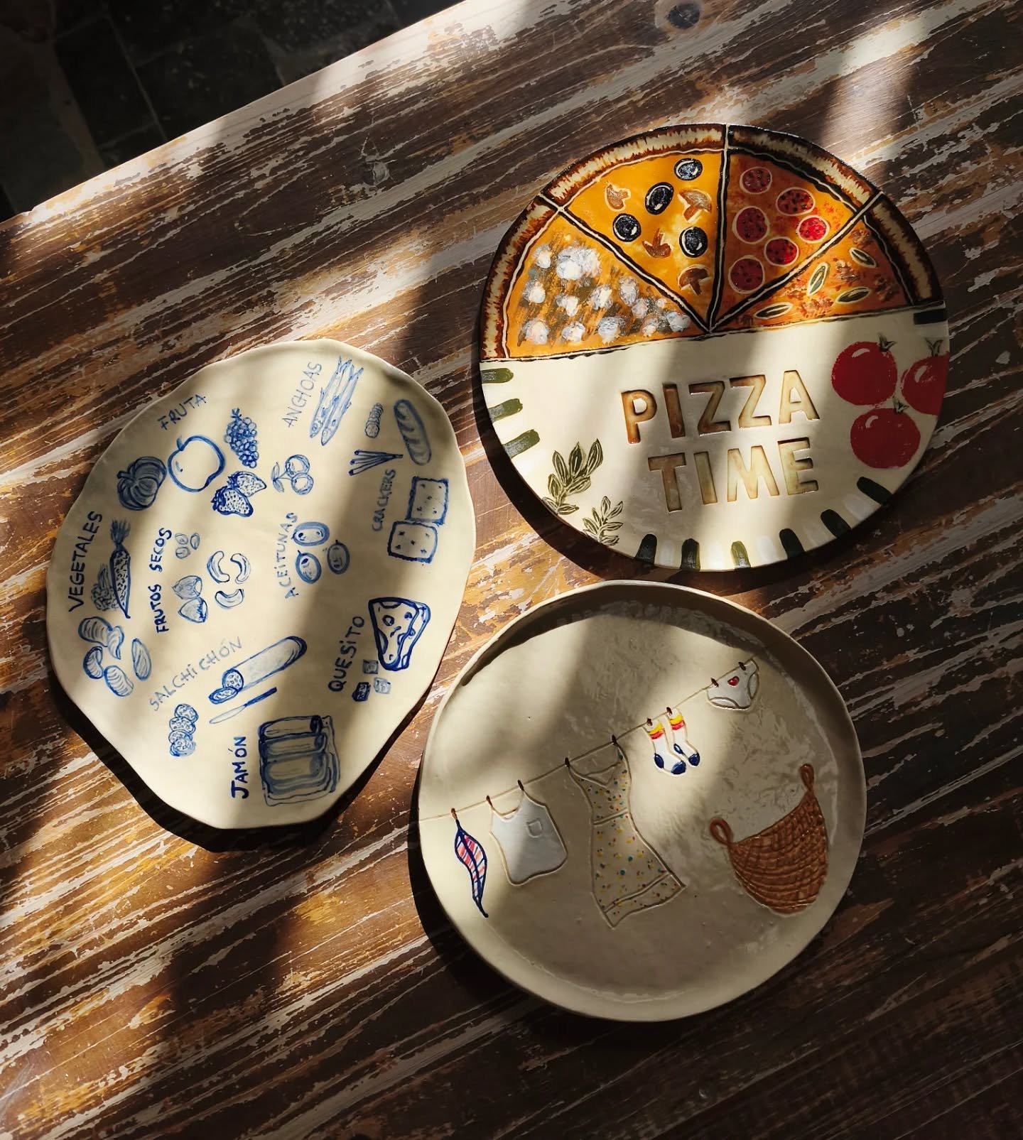Algunas piezas del alumnado de las clases regulares✨ T&eacute;cnica, cari&ntilde;o y tiempo🌷

#arte #ceramics #hechoamano #ceramica #clasesdeceramica