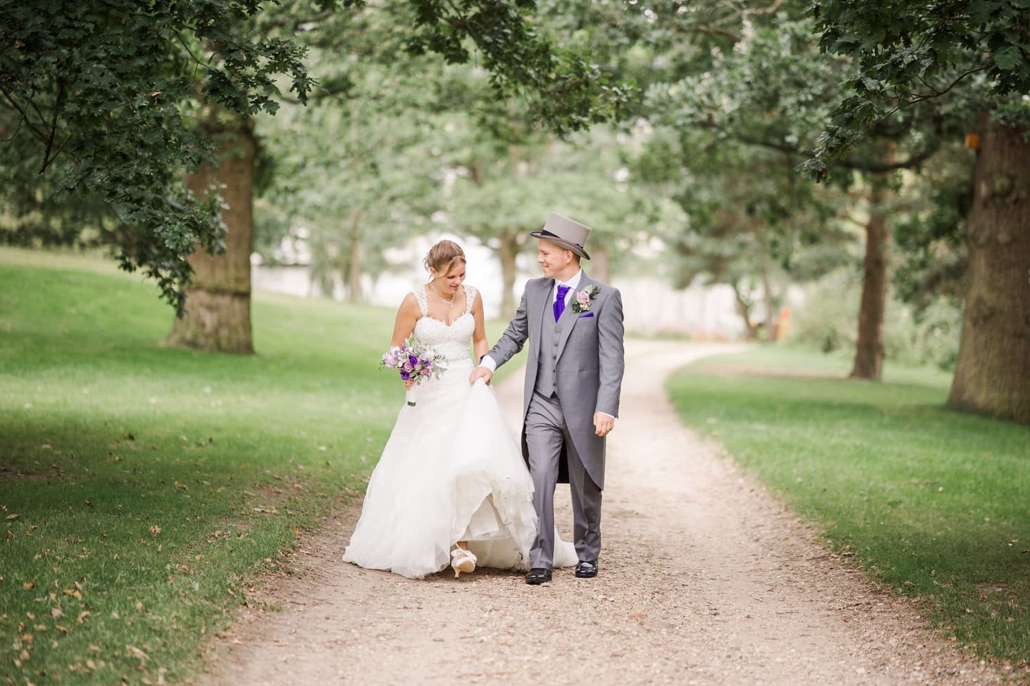 Natural wedding portraits