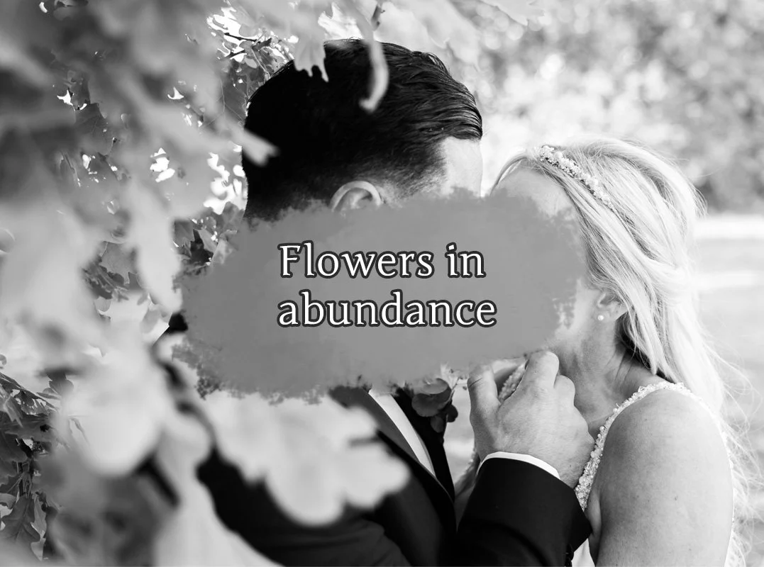 A beautiful sunny day at Stoke by Nayland at the weekend, with an abundance of incredible flowers - the most I think I&rsquo;ve ever seen at a wedding.

Every little detail had been thought about so carefully, and everywhere you looked there was some