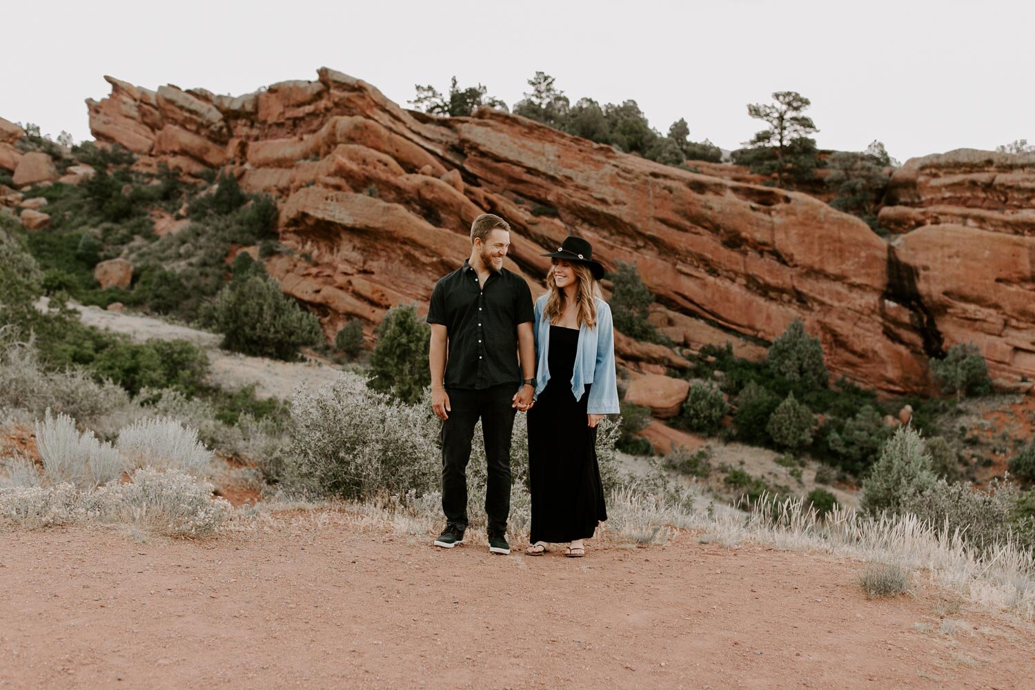 red-rocks-colordo-couple-photo-1.jpg
