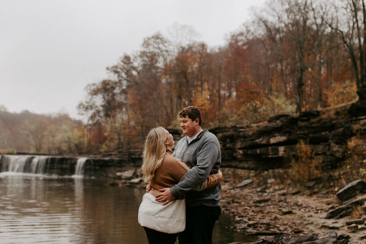 waterfall-autumn-engagement-session-29.jpg