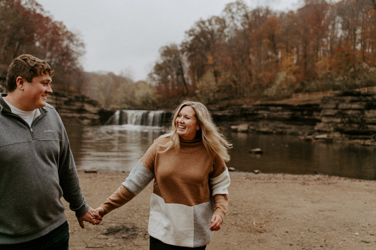 waterfall-autumn-engagement-session-26.jpg