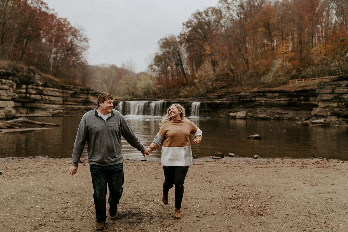 waterfall-autumn-engagement-session-24.jpg