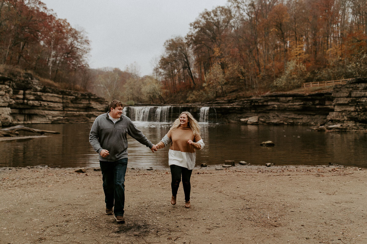 waterfall-autumn-engagement-session-23.jpg